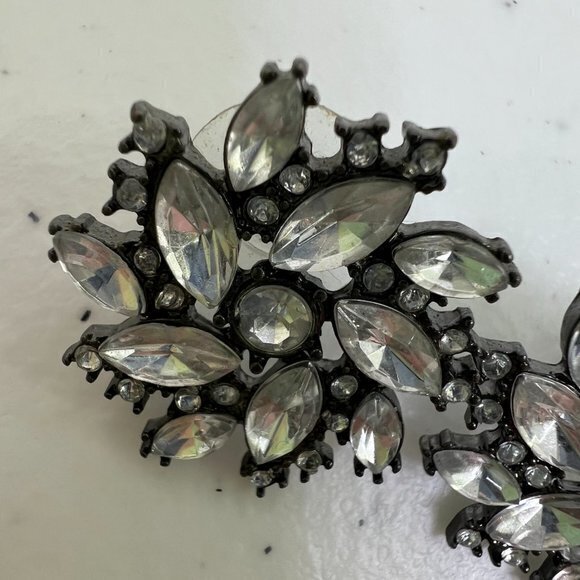 Rhinestone Earrings Gunmetal Flower Stud Big Gaudy Silver‎ Tone Swirl - Picture 2 of 7